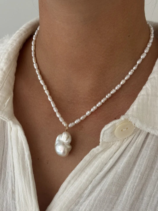 Kristina Pearl Necklace | ALV Jewels-Necklaces-ALV Jewels-The Village Shoppe, Women’s Fashion Boutique, Shop Online and In Store - Located in Muscle Shoals, AL.